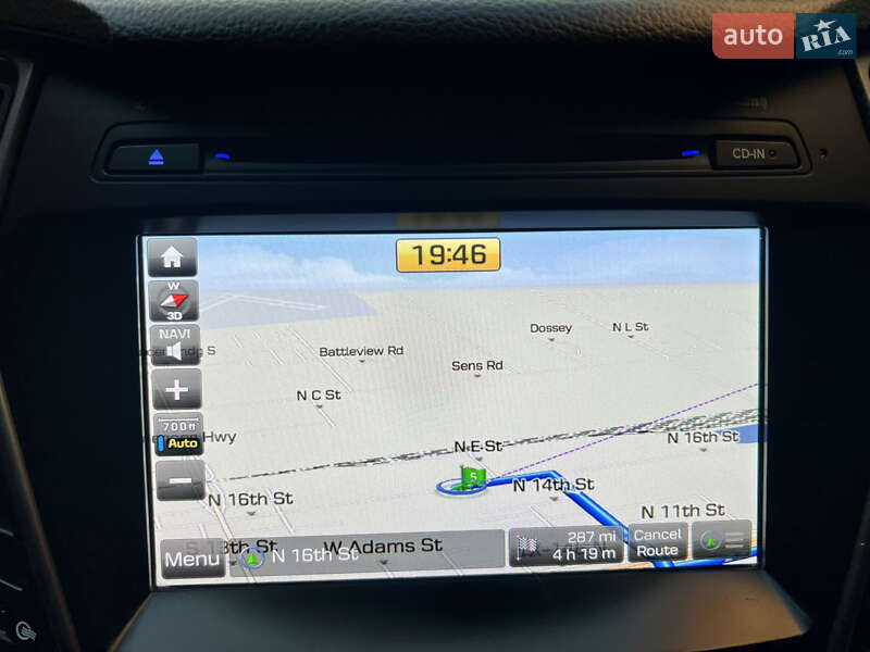 Внедорожник / Кроссовер Hyundai Santa FE 2017 в Одессе