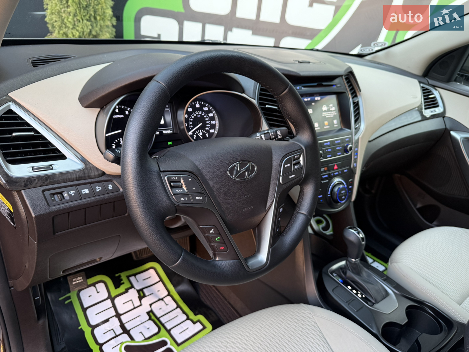 2015 Hyundai Santa Fe - мініатюра 17