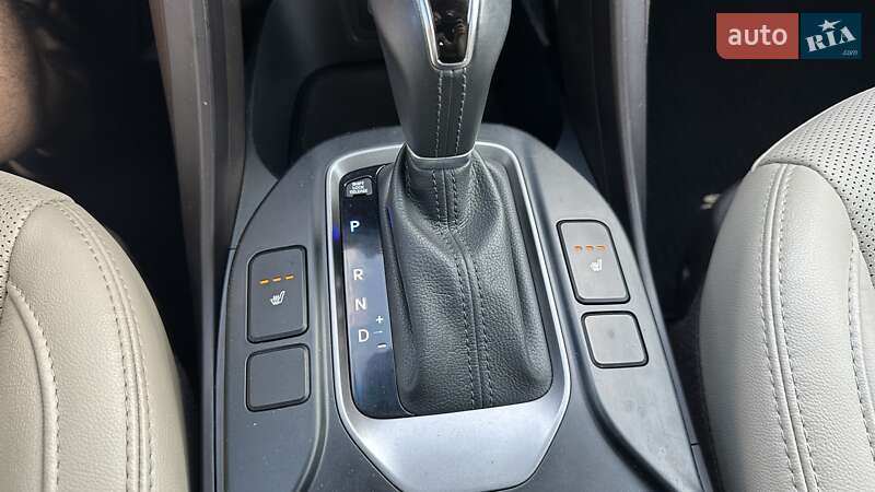 Позашляховик / Кросовер Hyundai Santa FE 2016 в Рівному фото 47 Позашляховик / Кросовер Hyundai Santa FE 2016 в Рівному