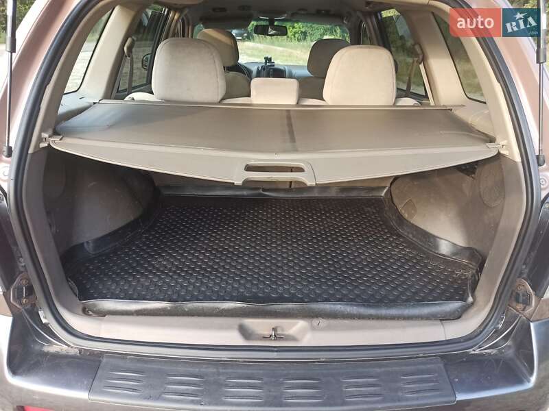 Позашляховик / Кросовер Hyundai Santa FE 2005 в Києві