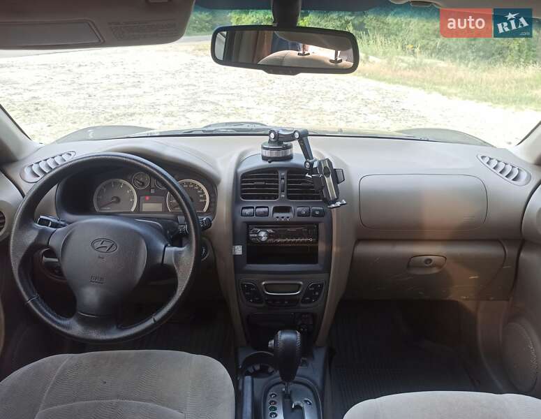 Позашляховик / Кросовер Hyundai Santa FE 2005 в Києві