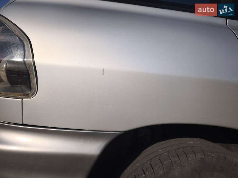 Внедорожник / Кроссовер Hyundai Santa FE 2004 в Жмеринке