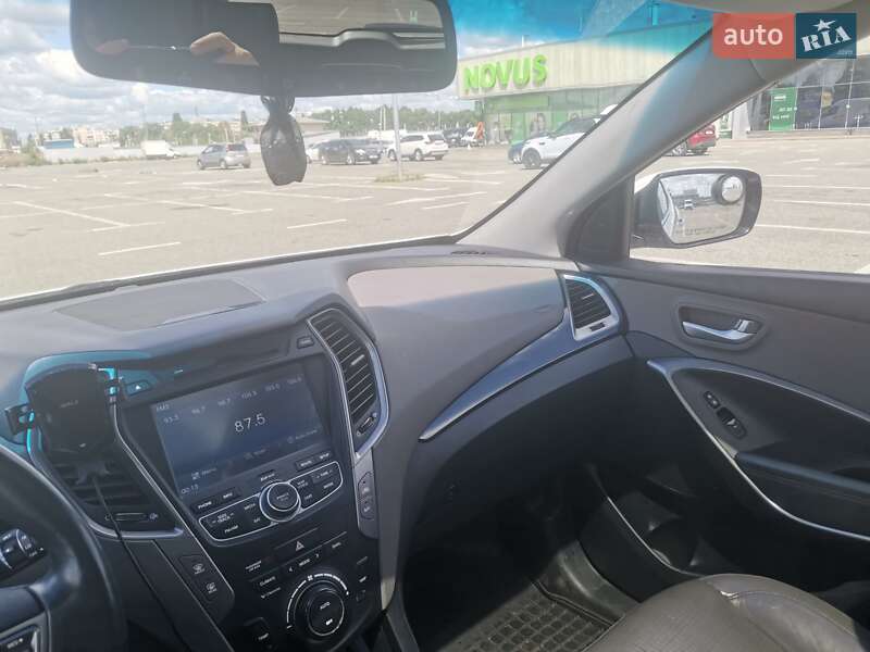 Позашляховик / Кросовер Hyundai Santa FE 2012 в Києві фото 10 Позашляховик / Кросовер Hyundai Santa FE 2012 в Києві