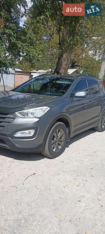 Внедорожник / Кроссовер Hyundai Santa FE 2013 в Павлограде