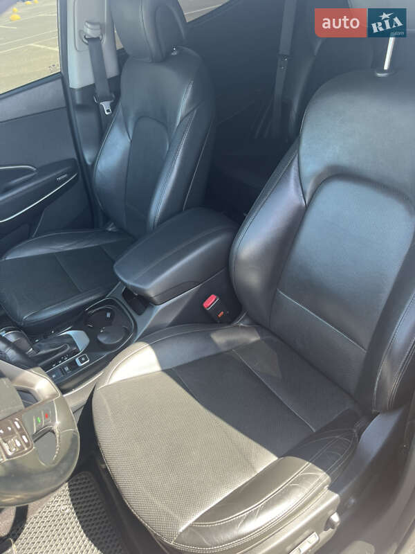 Внедорожник / Кроссовер Hyundai Santa FE 2017 в Киеве фото 9 Внедорожник / Кроссовер Hyundai Santa FE 2017 в Киеве