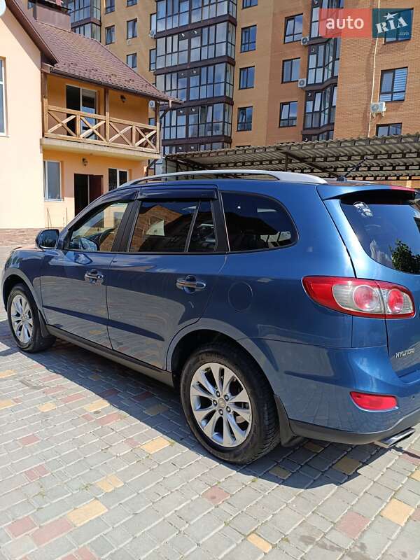 Позашляховик / Кросовер Hyundai Santa FE 2011 в Кам'янець-Подільському
