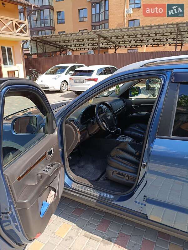 Позашляховик / Кросовер Hyundai Santa FE 2011 в Кам'янець-Подільському