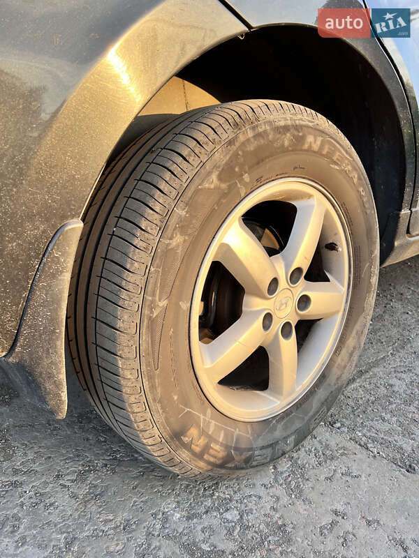 Позашляховик / Кросовер Hyundai Santa FE 2009 в Бородянці фото 8 Позашляховик / Кросовер Hyundai Santa FE 2009 в Бородянці