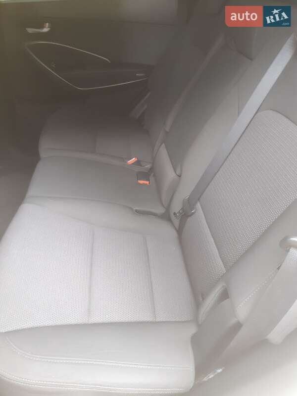 Позашляховик / Кросовер Hyundai Santa FE 2017 в Вінниці