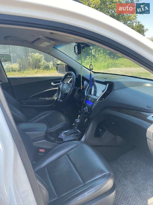 Позашляховик / Кросовер Hyundai Santa FE 2013 в Рогатині