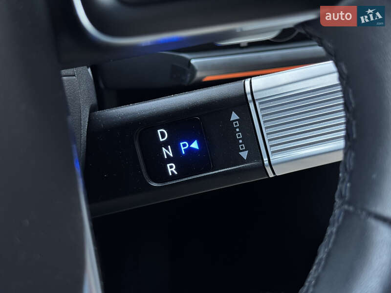 Внедорожник / Кроссовер Hyundai Santa FE 2024 в Киеве