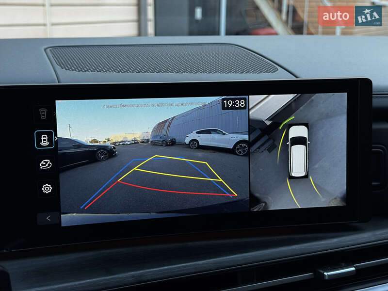 Внедорожник / Кроссовер Hyundai Santa FE 2024 в Киеве