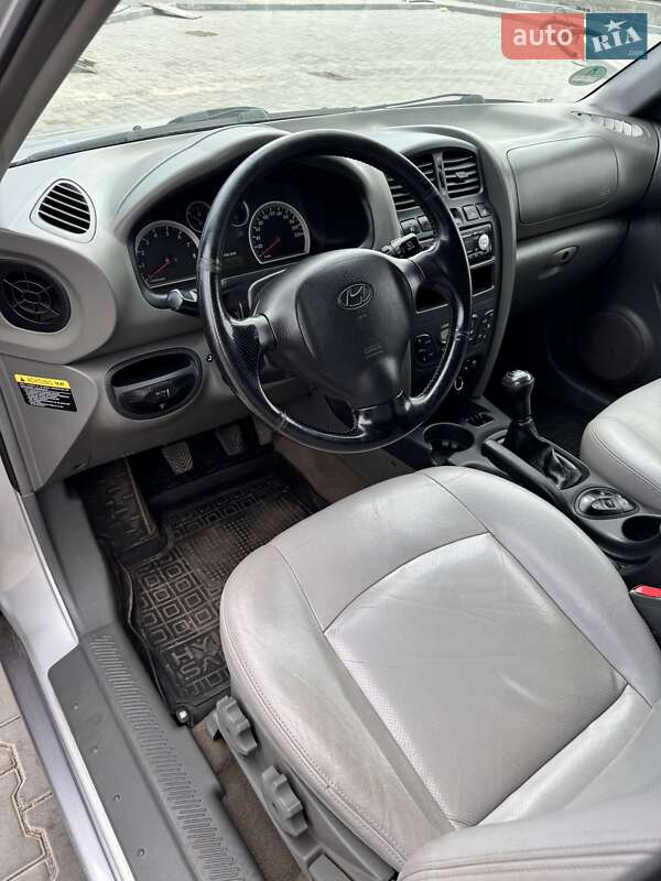 Внедорожник / Кроссовер Hyundai Santa FE 2005 в Кривом Роге фото 15 Внедорожник / Кроссовер Hyundai Santa FE 2005 в Кривом Роге