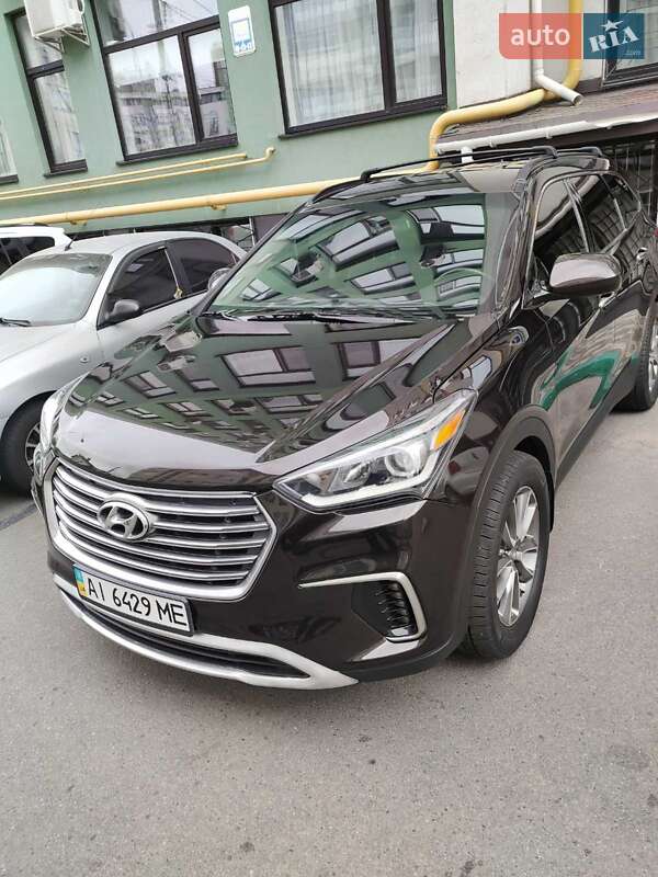 Внедорожник / Кроссовер Hyundai Santa FE 2016 в Киеве