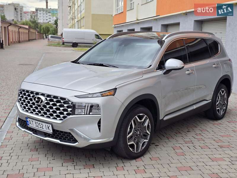 Внедорожник / Кроссовер Hyundai Santa FE 2022 в Ивано-Франковске