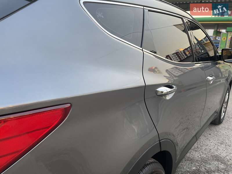 Внедорожник / Кроссовер Hyundai Santa FE 2014 в Луцке