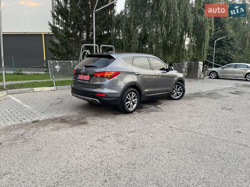 Внедорожник / Кроссовер Hyundai Santa FE 2014 в Луцке