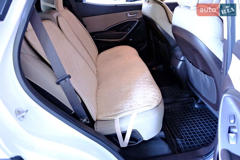 Позашляховик / Кросовер Hyundai Santa FE 2016 в Одесі