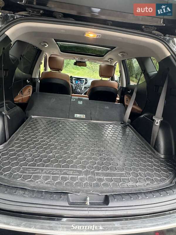 Позашляховик / Кросовер Hyundai Santa FE 2016 в Броварах