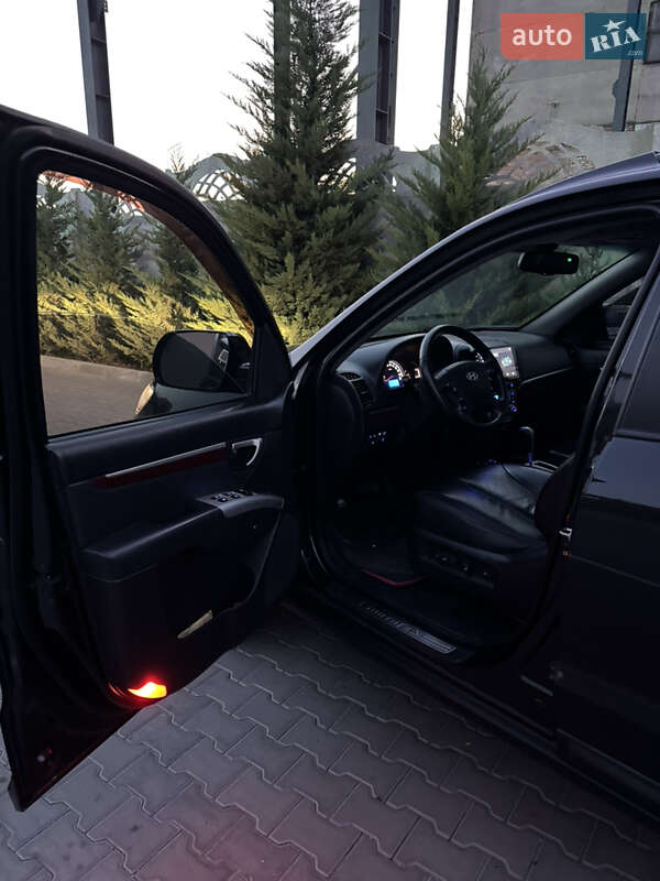 Позашляховик / Кросовер Hyundai Santa FE 2009 в Могилів-Подільському