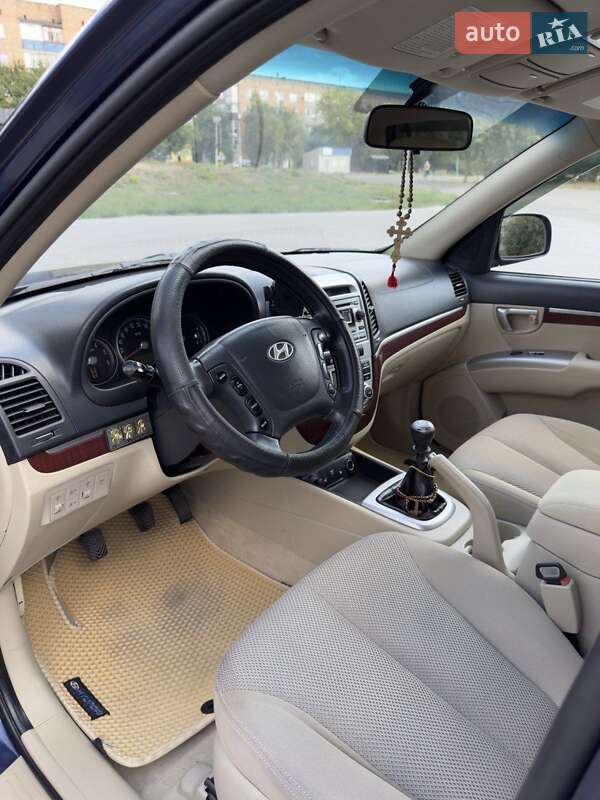 Внедорожник / Кроссовер Hyundai Santa FE 2009 в Ватутино