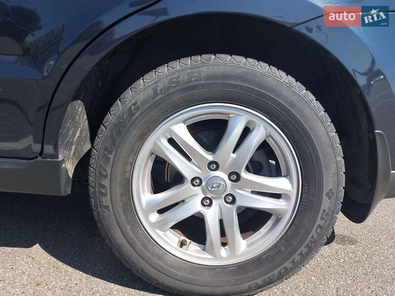 Позашляховик / Кросовер Hyundai Santa FE 2012 в Києві