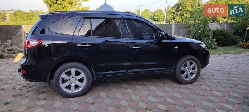 Внедорожник / Кроссовер Hyundai Santa FE 2009 в Черновцах