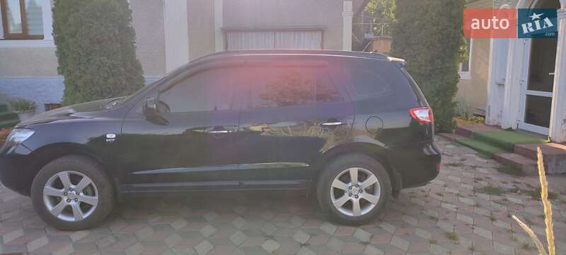 Внедорожник / Кроссовер Hyundai Santa FE 2009 в Черновцах