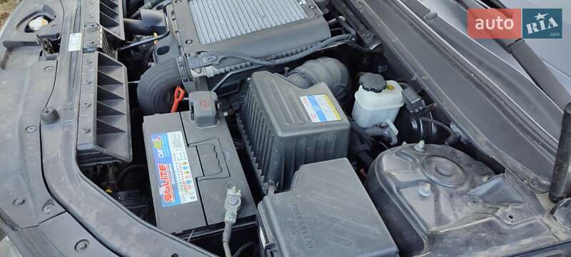 Внедорожник / Кроссовер Hyundai Santa FE 2009 в Черновцах