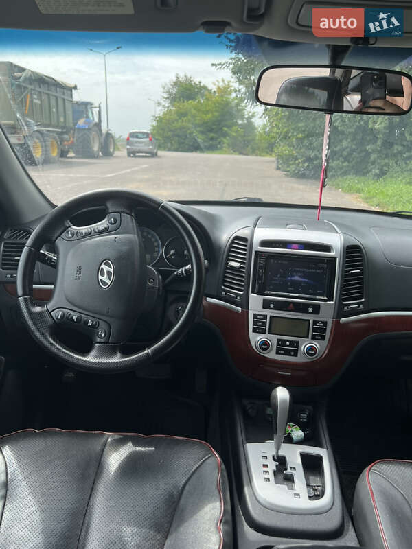 Позашляховик / Кросовер Hyundai Santa FE 2007 в Володимирі