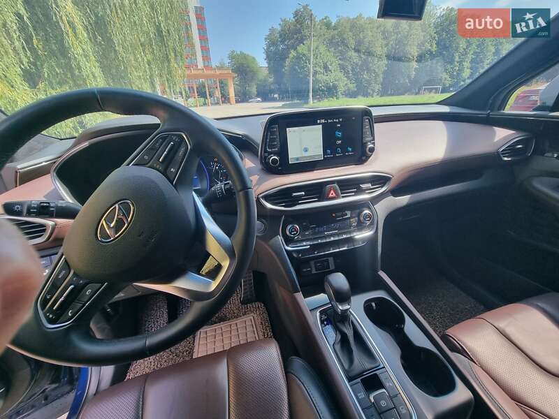 Позашляховик / Кросовер Hyundai Santa FE 2018 в Івано-Франківську