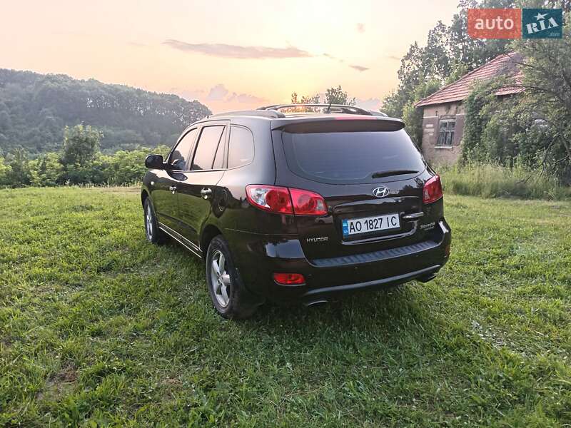 Позашляховик / Кросовер Hyundai Santa FE 2007 в Осій