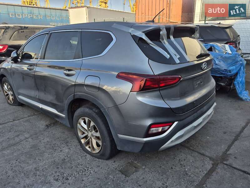 Внедорожник / Кроссовер Hyundai Santa FE 2019 в Одессе