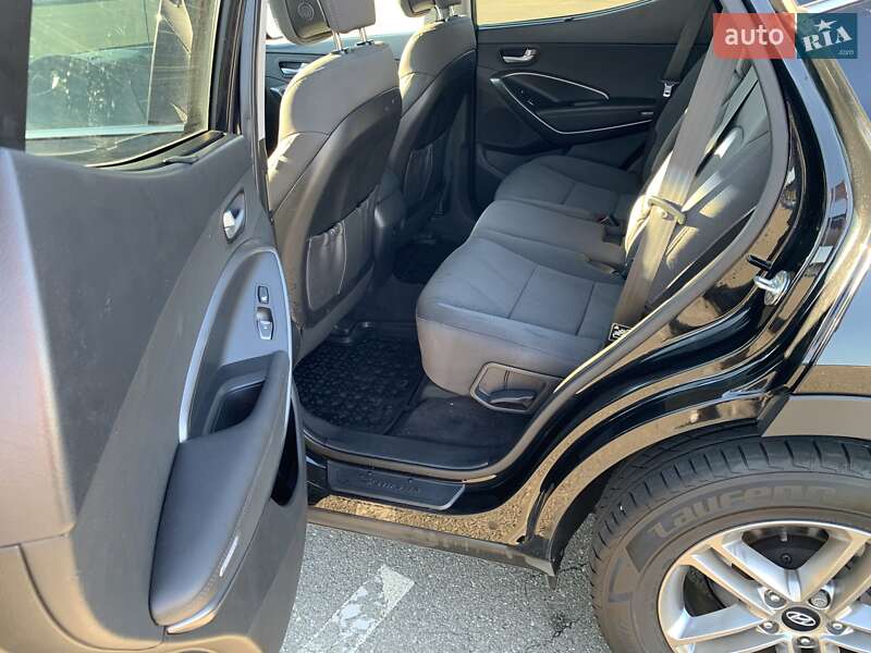 Внедорожник / Кроссовер Hyundai Santa FE 2017 в Киеве фото 12 Внедорожник / Кроссовер Hyundai Santa FE 2017 в Киеве