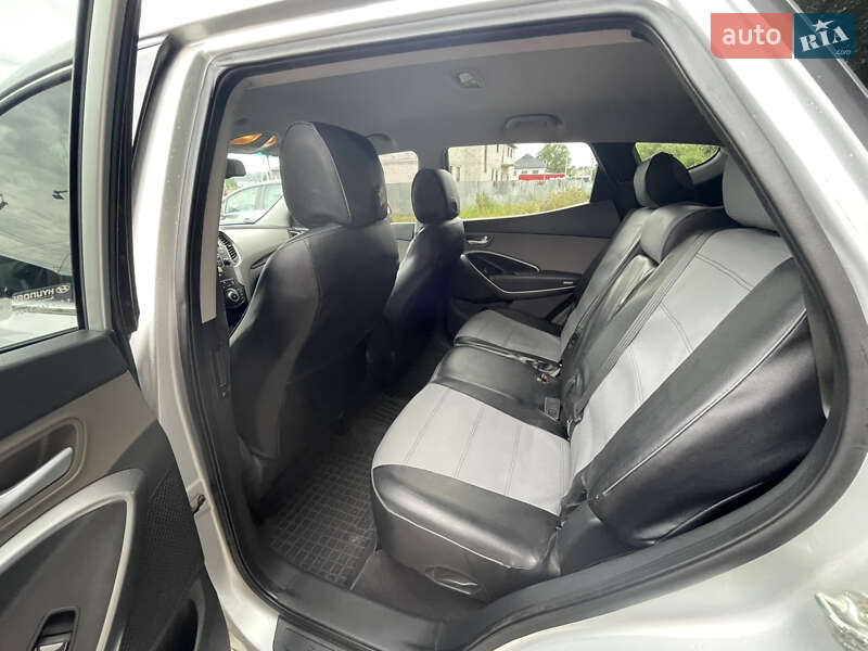 Позашляховик / Кросовер Hyundai Santa FE 2013 в Бережанах
