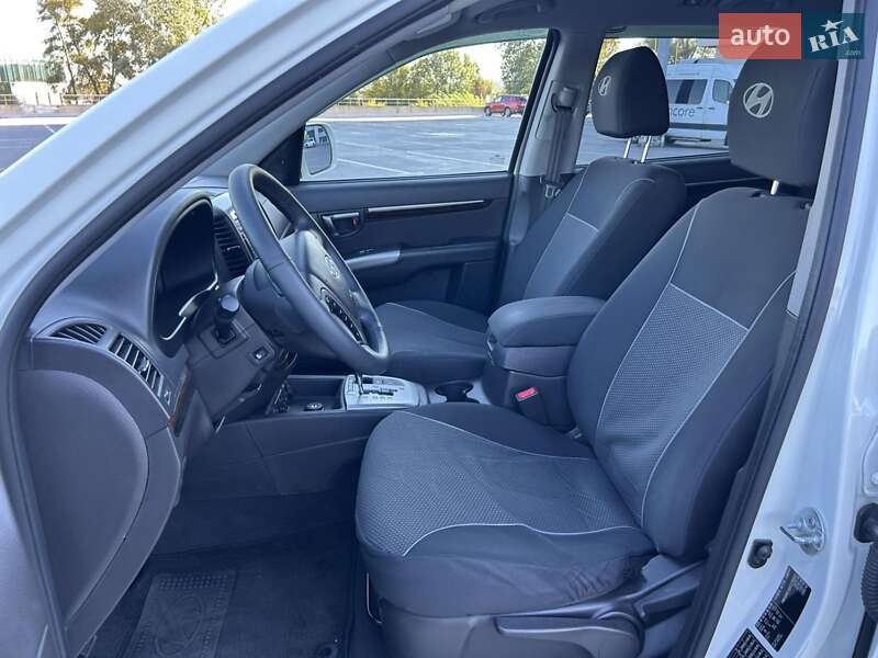 Позашляховик / Кросовер Hyundai Santa FE 2011 в Києві