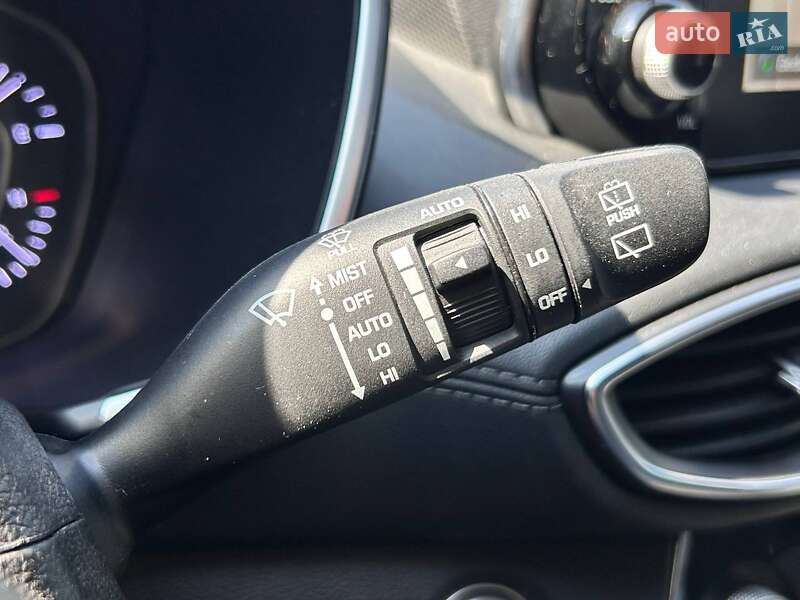 Внедорожник / Кроссовер Hyundai Santa FE 2020 в Одессе