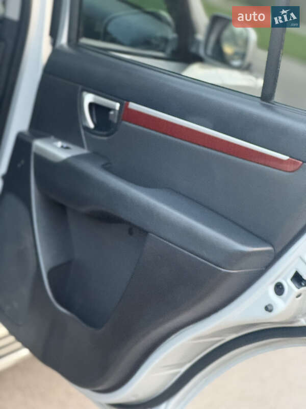 Позашляховик / Кросовер Hyundai Santa FE 2008 в Запоріжжі