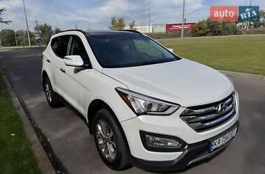 Внедорожник / Кроссовер Hyundai Santa FE 2015 в Киеве