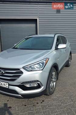 Внедорожник / Кроссовер Hyundai Santa FE 2017 в Ивано-Франковске