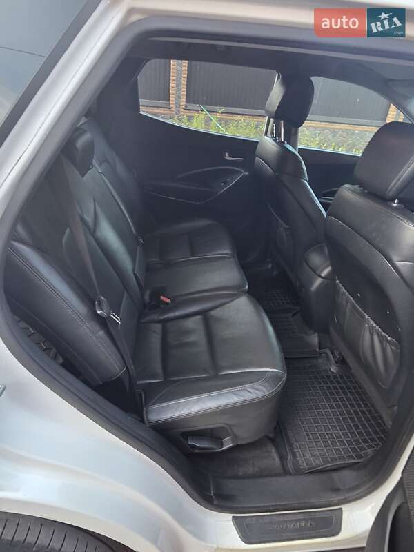 Позашляховик / Кросовер Hyundai Santa FE 2017 в Ставищі