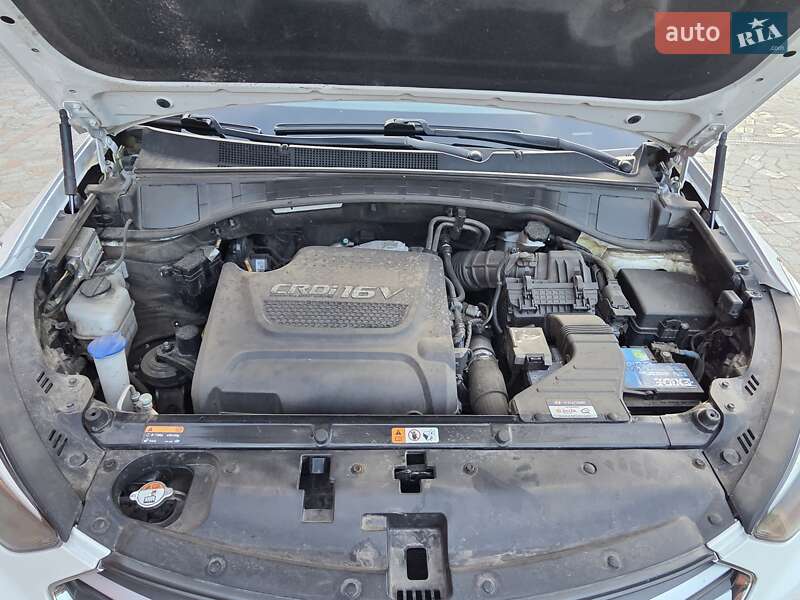 Позашляховик / Кросовер Hyundai Santa FE 2017 в Ставищі