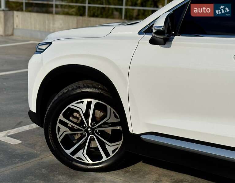 Позашляховик / Кросовер Hyundai Santa FE 2020 в Києві