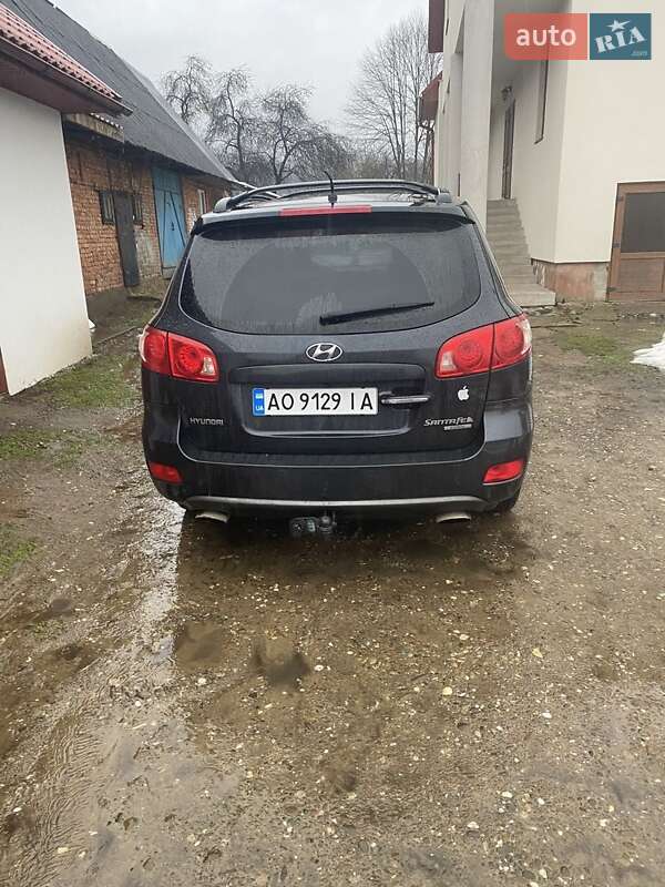 Внедорожник / Кроссовер Hyundai Santa FE 2007 в 