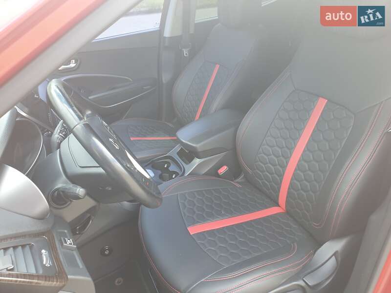 Позашляховик / Кросовер Hyundai Santa FE 2013 в Києві