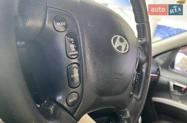 Внедорожник / Кроссовер Hyundai Santa FE 2009 в 