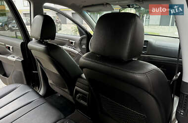 Внедорожник / Кроссовер Hyundai Santa FE 2010 в 