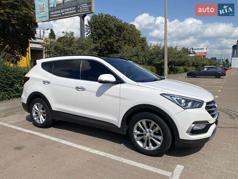Позашляховик / Кросовер Hyundai Santa FE 2016 в Житомирі
