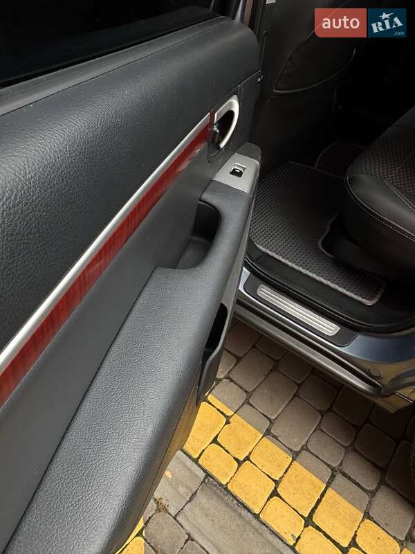 Позашляховик / Кросовер Hyundai Santa FE 2007 в Прилуках