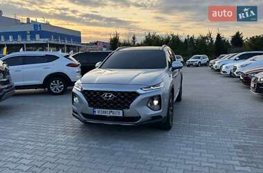 Внедорожник / Кроссовер Hyundai Santa FE 2020 в 